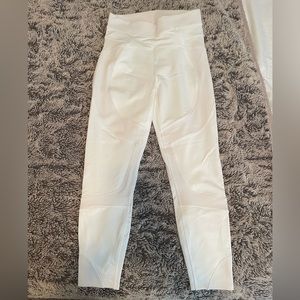 Lululemon New Ambition Super High-Rise Tight 25”